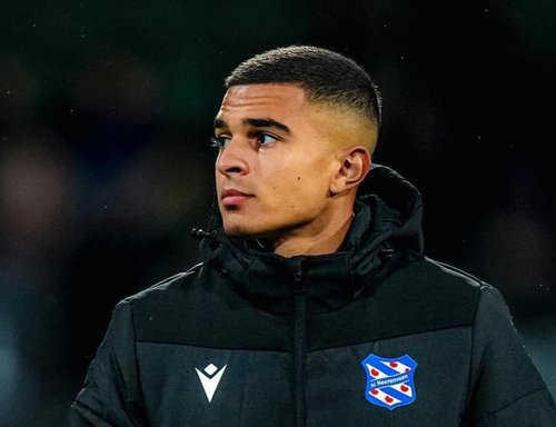 Ilias Sebaoui baalt van rode kaart