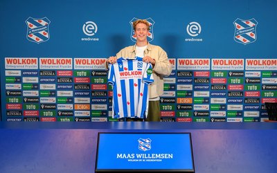 SC Heerenveen haalt Maas Willemsen