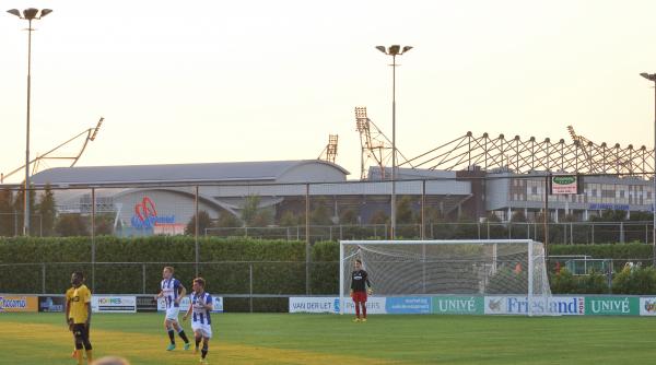 Van de Akademy naar het eerste elftal: deze zes talenten debuteerden dit seizoen