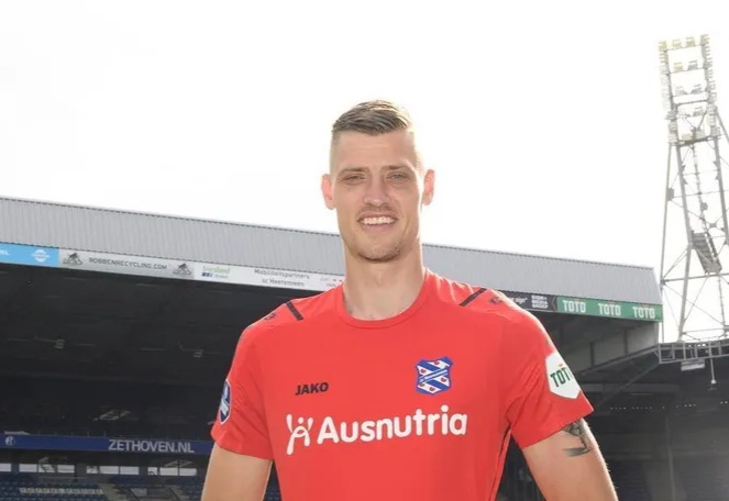 Andries Noppert mag transfervrij weg bij SC Heerenveen